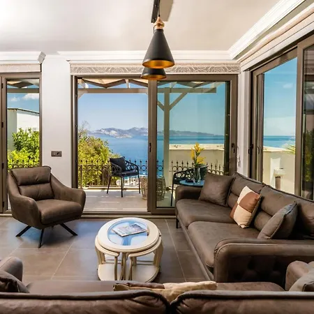 Lovely Flat 300 M To With Shared Pool In Kas Gokceoren (Antalya)